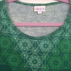 Large LuLaRoe Irma. Green